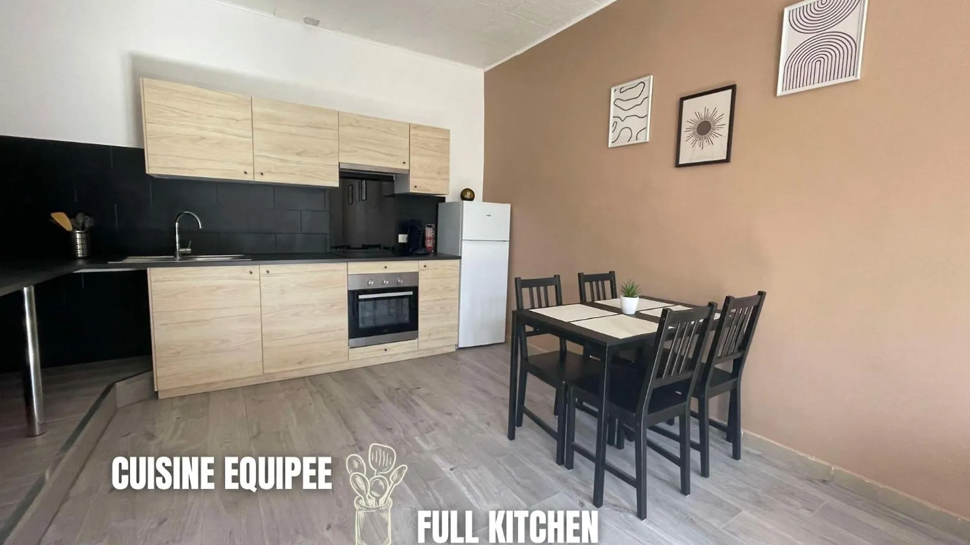 Marseille Centre - Wifi - Lave Et Seche Linge - Calme - Cuisine Apartment France